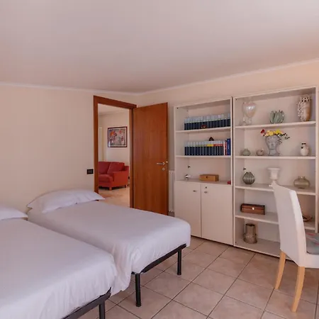 Appartement In With Kitchen