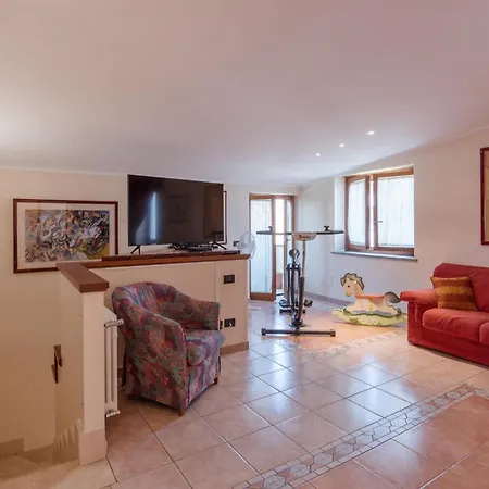 In With Kitchen